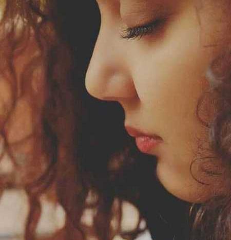 عکس پروفایل دخترونه نیم رخ با شال