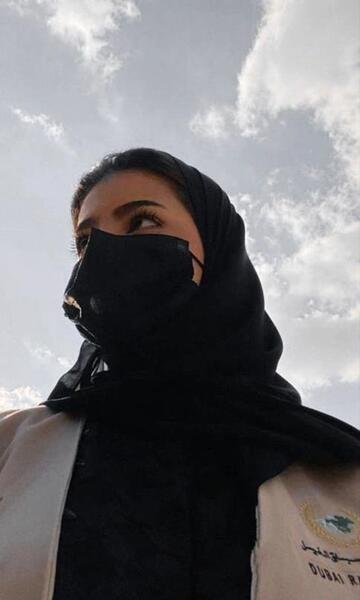 عکس پروفایل دخترونه نیم رخ با شال