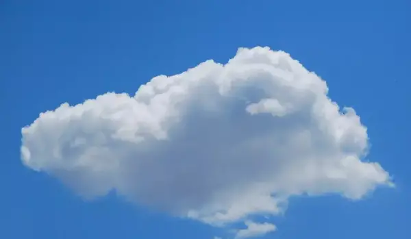 عکس آسمان ابری با کیفیت بالا