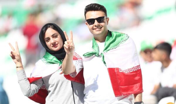 عکس از بازی ایران و ژاپن