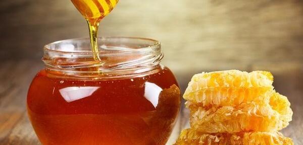 عکس عسل طبیعی و تقلبی