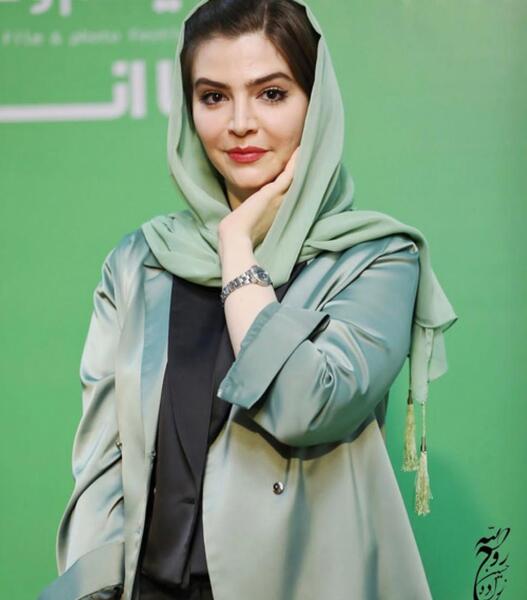 عکس بهاره رهنما در ویلای کردان