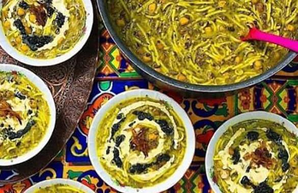 عکس آش رشته پشت پا