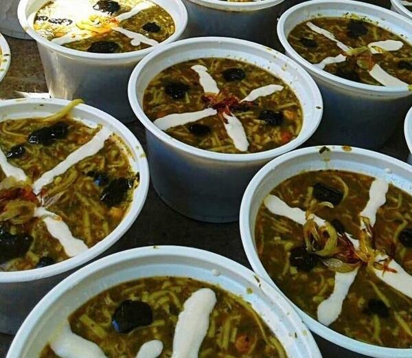 عکس آش رشته پشت پا