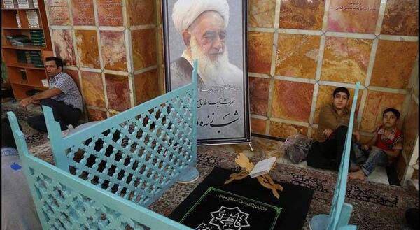 عکس آیت الله شب زنده دار