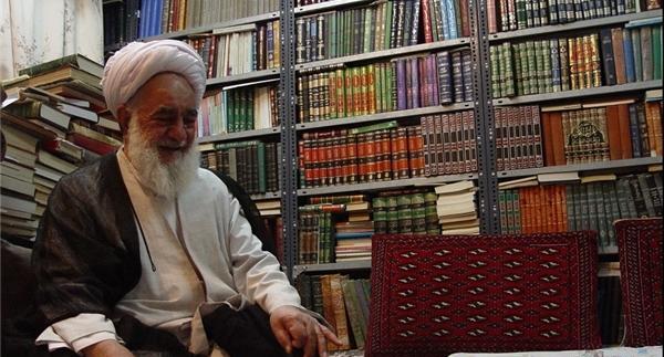 عکس آیت الله شب زنده دار