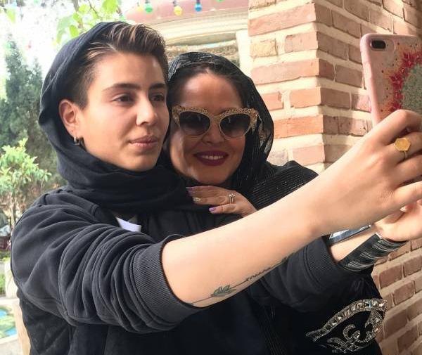 عکس ماشین بهاره رهنما