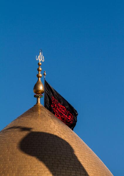عکس گنبد امام حسین با پرچم مشکی