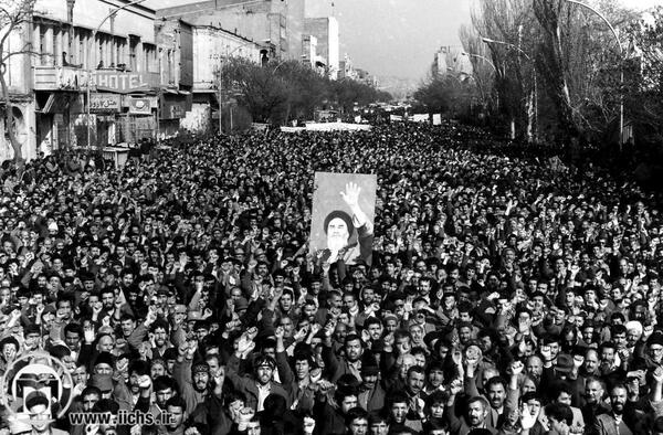 عکس انقلابی ایران