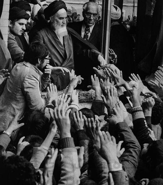 عکس انقلابی ایران