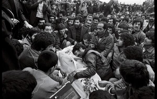 عکس انقلابی ایران