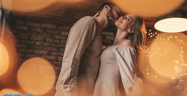 عکس نوشته عاشقانه دونفره بوسه