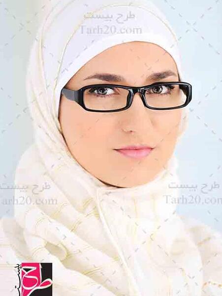 عکس زن با حجاب با کیفیت