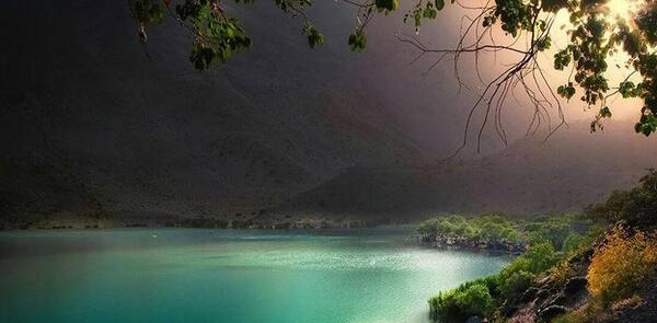 عکس طبیعت و دریاچه