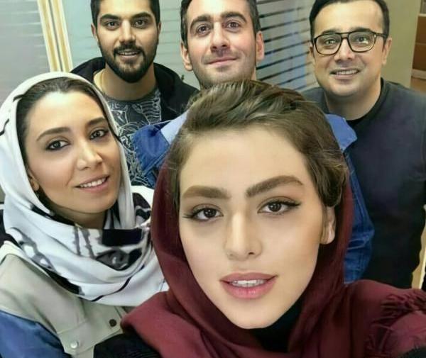 عکس های با حجاب ریحانه پارسا