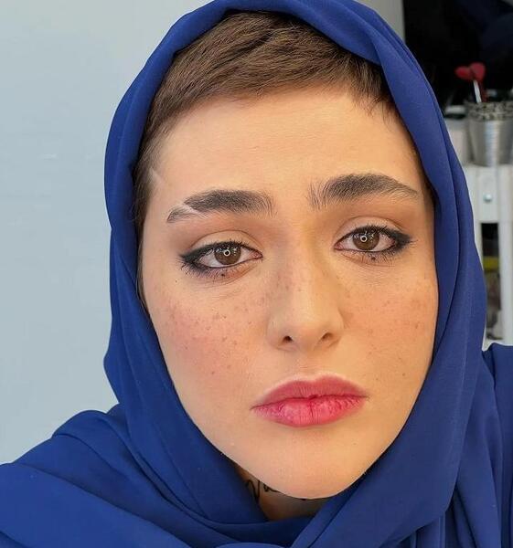 عکس های با حجاب ریحانه پارسا