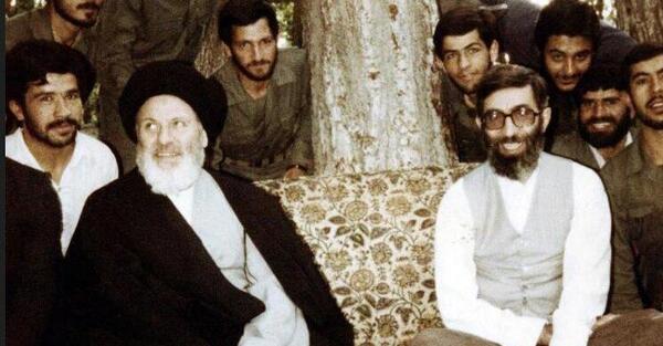 عکس آیت الله خامنه ای در جوانی