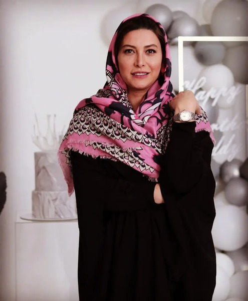 عکس بچه ی فریبا نادری