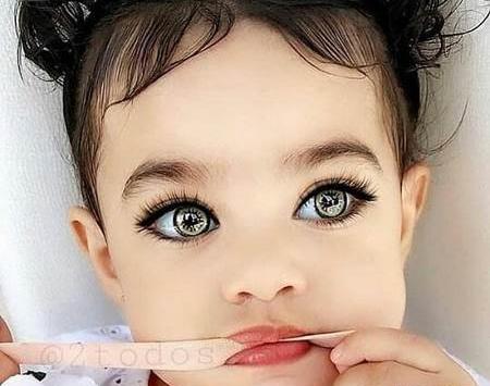 عکس بچه چشم رنگی نوزاد