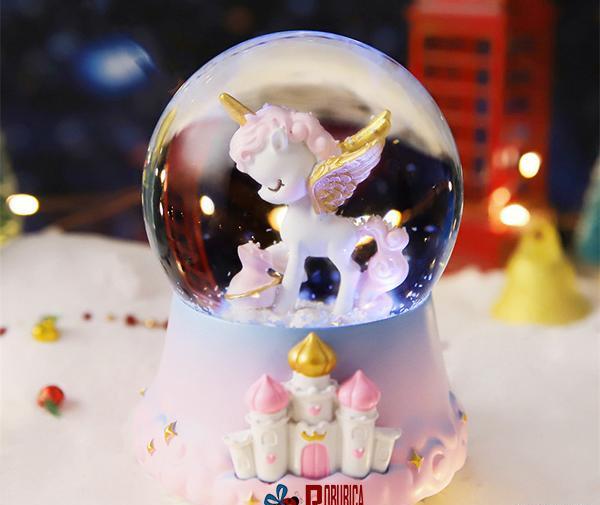 عکس دخترانه اسب تک شاخ