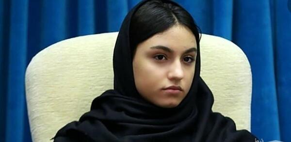 عکس بازیگر اهو در بانوی عمارت