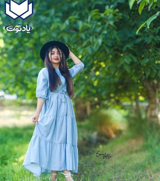 ژست عکس بهاری