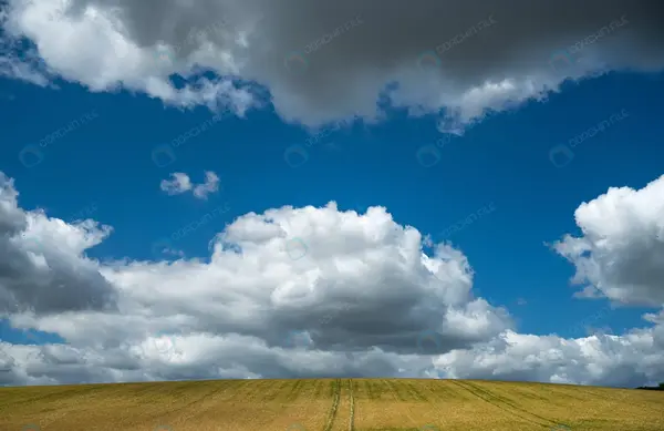 عکس آسمان ابری با کیفیت