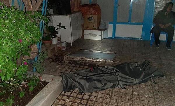 عکس خانه ای که آتش گرفته