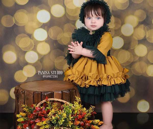 ژست عکس بچه گانه در طبیعت