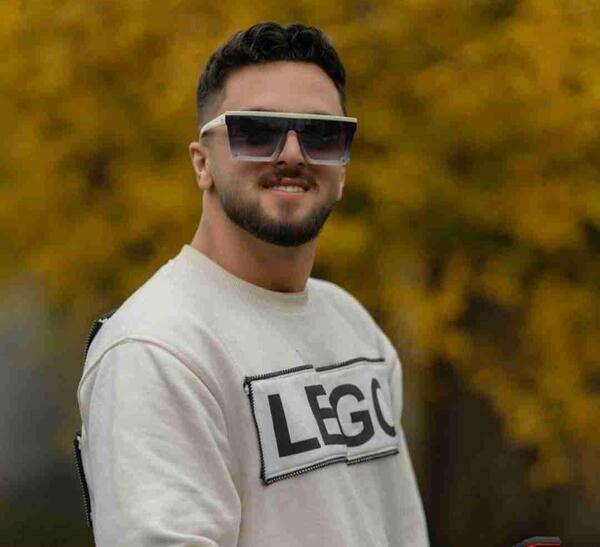 عکس خوشگل ما چشمان آهو دارد