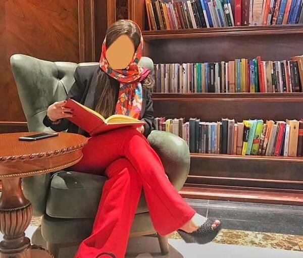 عکس کتابخانه ایران مال