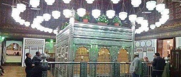 عکس سر امام حسین در کربلا