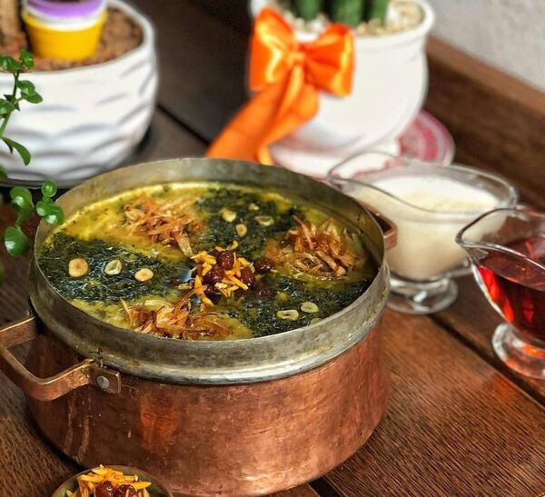 عکس مواد غذایی آش رشته