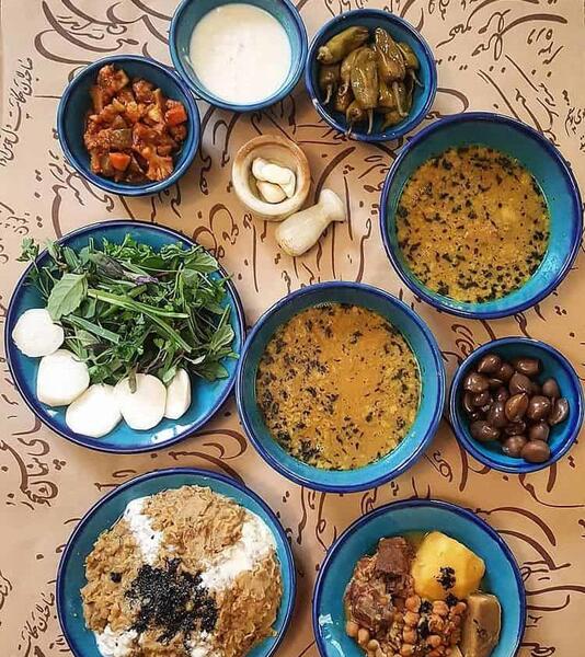 عکس آبگوشت فلفل همدان