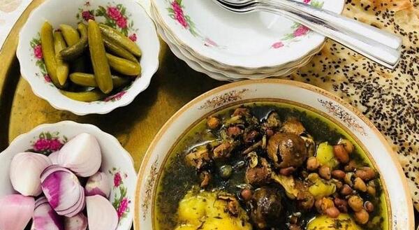 عکس آبگوشت فلفل همدان