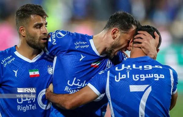 عکس از لیگ ایران