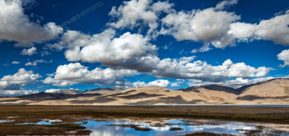 دانلود عکس آسمان آفتابی