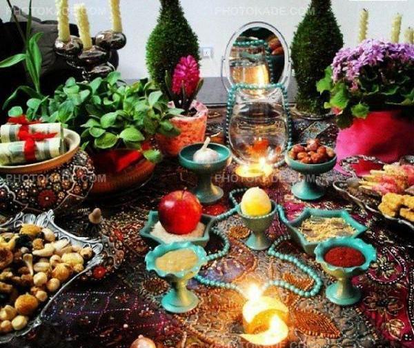 عکس دونفره با سفره هفت سین