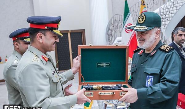 عکس فرمانده سپاه ایران