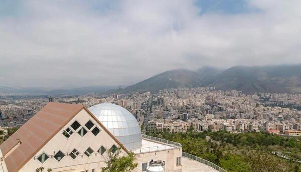 عکس داخل آسمان نما