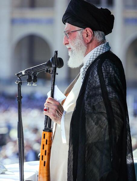 عکس آیت الله خامنه ای با کیفیت