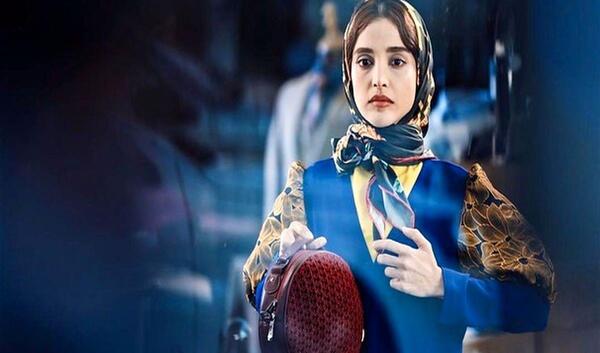 عکس الهه حصاری در فسیل