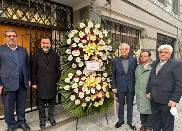 عکس سفارت ایران در آذربایجان