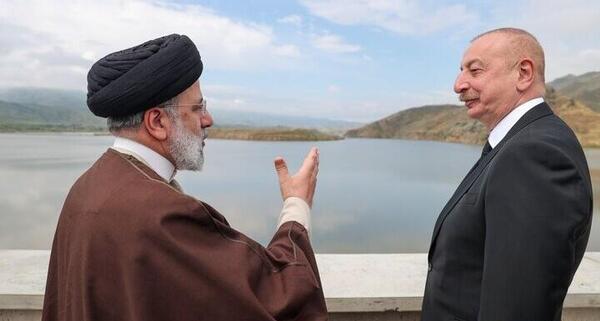عکس سفارت ایران در آذربایجان