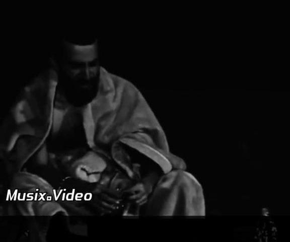 عکس نوشته خدایا از دنیات متنفرم از ادماش بیشتر