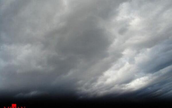 عکس آسمان ابری بارانی