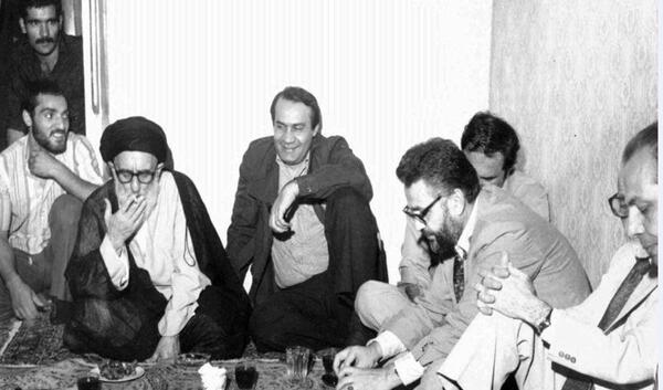 عکس آیت الله طالقانی با خانواده