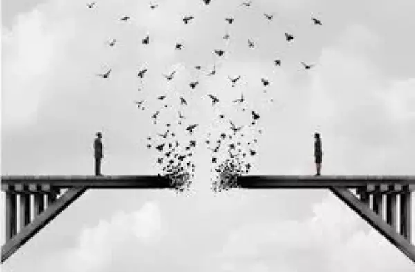 عکس عاشقانه جدایی اجباری