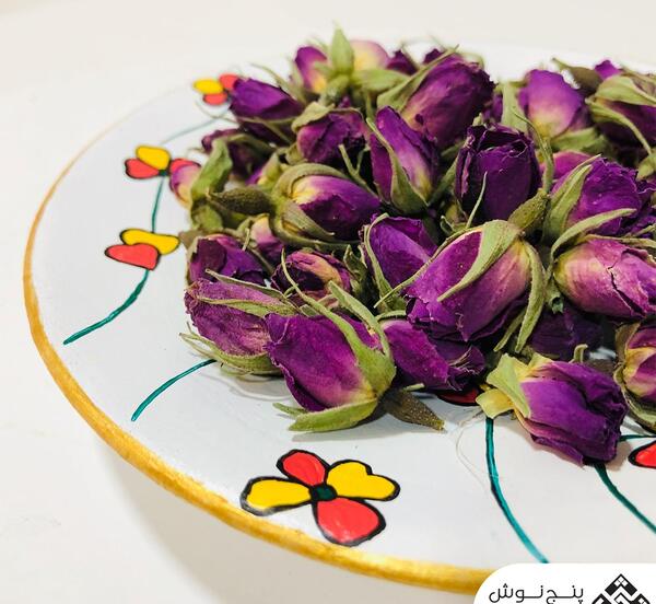 عکس گل سرخ خشک شده