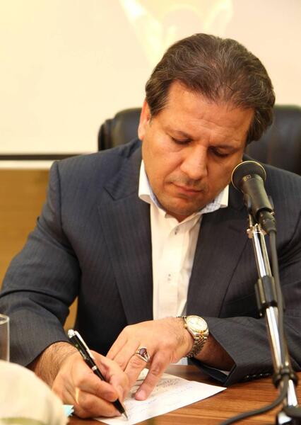عکس انصاری صاحب ایران مال